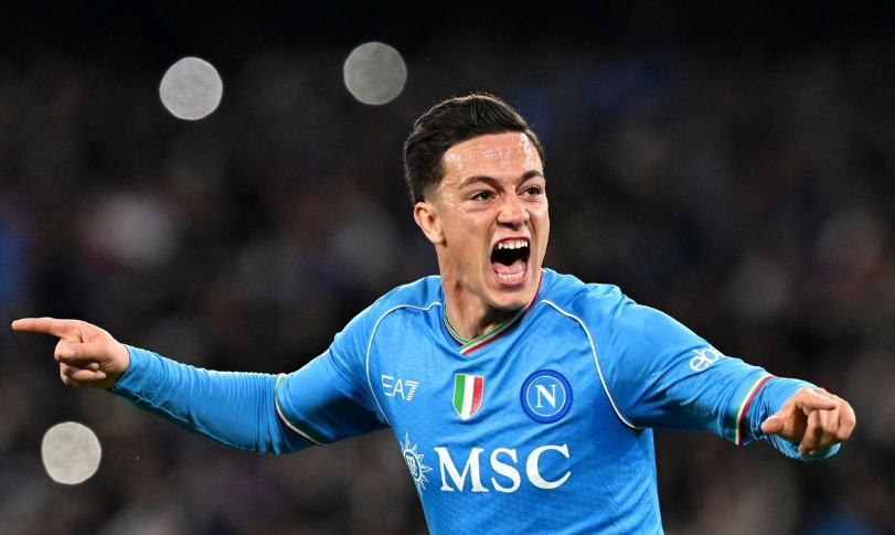 场自带焦点 场自带焦点